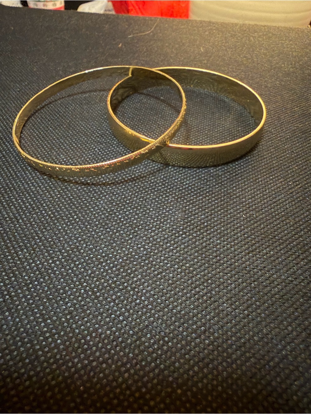 Fashion Gold Tone Textured and Smooth Bangle Bracelet Set - Women Jewelry